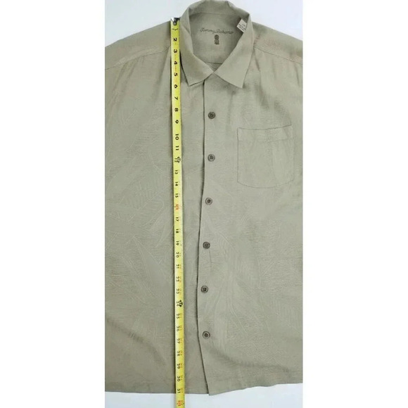 Tommy Bahama Size Large Men's Latte Macchiato Brown Floral Silk Logo Tag Shirt - Picture 10 of 11